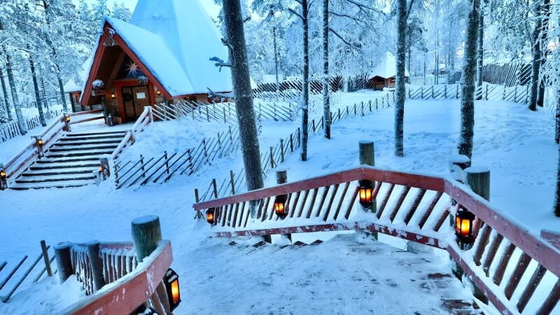 villaggio innevato